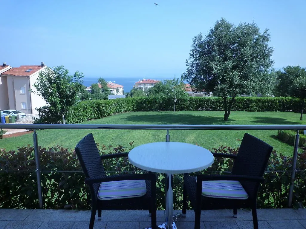 Villa Simfonija Malinska Apartment